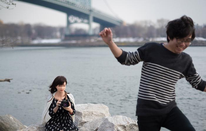 日本男子与自己的“硅胶女友”的日常，生活温馨恩爱有加