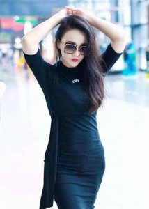 ​拳王邹市明与冉莹颖：18年恋爱路23次分手，爱恨交织刷新网友三观