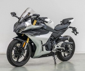 ​工信部新车欣赏！春风400仿赛摩托车，旅狼500仿赛双重出击