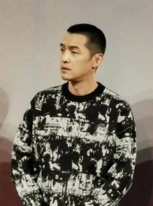 ​胡歌剪寸头是什么情况？怎么回事？终于真相了，原来是这样