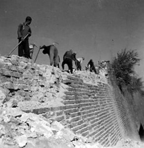 ​复兴门：没有城门的长安街西大门