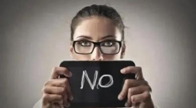 ​冷暴力的十种表现，嘲笑、谩骂、侮辱、揭短都算是冷暴力