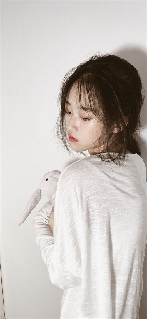 第二十一期:高清苹果壁纸,抖音女神任万万万