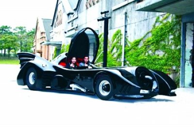 ​周杰伦最爱座驾“蝙蝠车”为何不能上路？