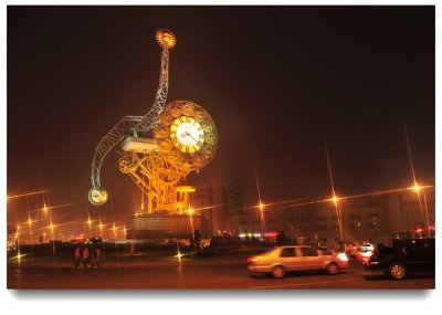 ​天津的标志性建筑--世纪钟