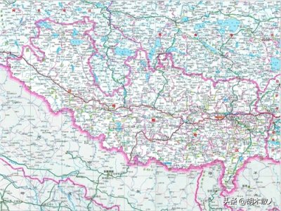 ​日喀则是西藏的一个市，面积17.9万平方公里，珠穆朗玛峰就在境内