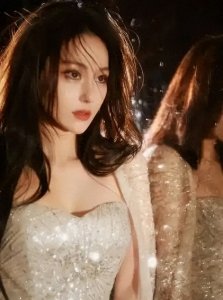 ​有一种“反噬”叫李晨与张馨予，分开11年，如今善恶报应都应验了