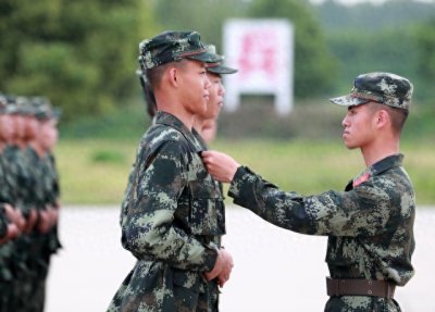 ​恭喜二级士官战友，晋升正科级