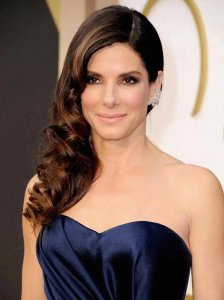 ​奥斯卡影后桑德拉.布洛克12部经典影片，《弱点》是励志佳作！