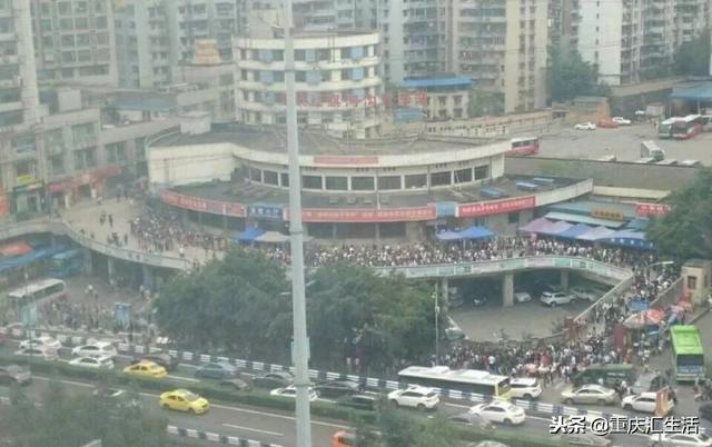 重庆主城12个长途汽车站复运(乘汽车出行的你)(3)