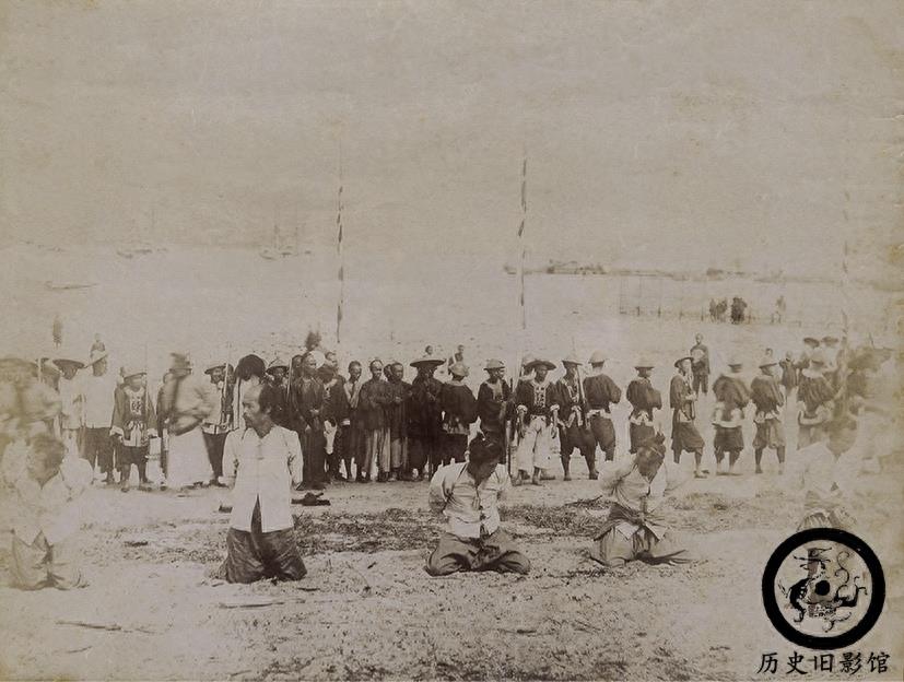 老照片带你看看百年前海盗的真实样子：图二肌肉强壮，图八被处决