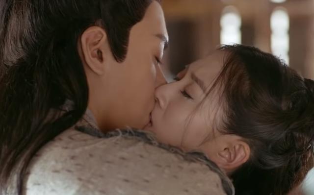 新倚天屠龙记：忌敏cp吻戏上演长达25秒，网友：亲的太逼真！