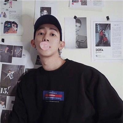 独特吸引人的男生快手头像