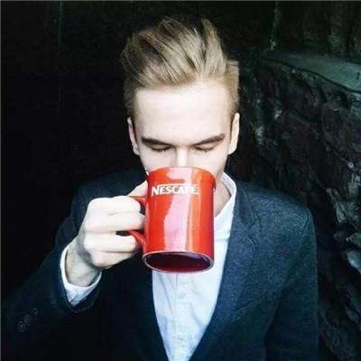 独特吸引人的男生快手头像