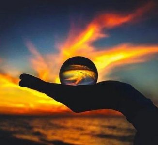 ​人过四十,莫管二事, 人过五十,莫管二人