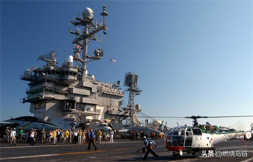 世界常规动力航母的巅峰——已经退役的美国“小鹰”级航空母舰