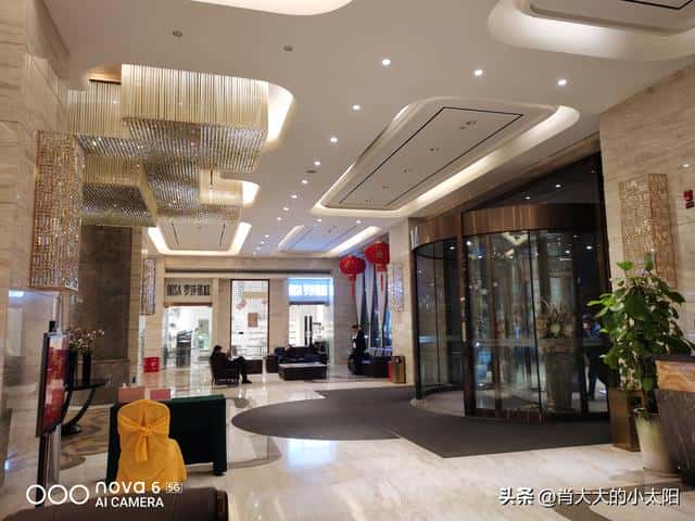 宾馆前台为什么不好招人（酒店前台为什么不好招人）