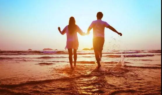 聊天开头一般说什么好？和陌生女孩聊天开场白