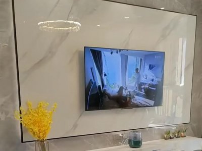 ​观影距离只要大于2.5米，买98英寸大屏电视会大吗？