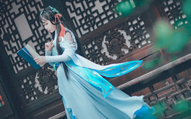 我在皇宫当巨巨 未依依