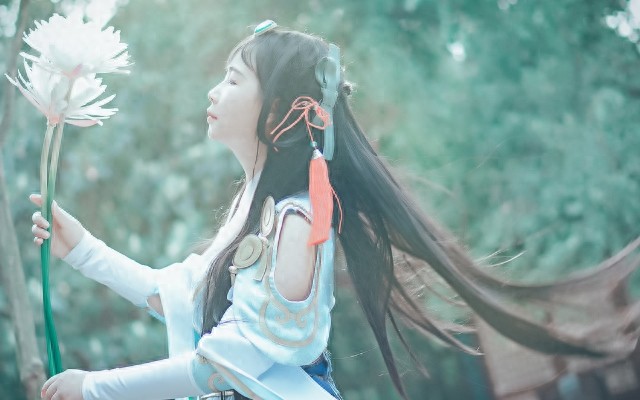 我在皇宫当巨巨 未依依