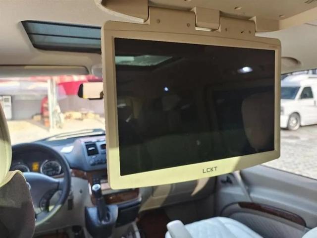 11款奔驰唯雅诺改装房车(改装房车的好底子奔驰维亚诺)(17)