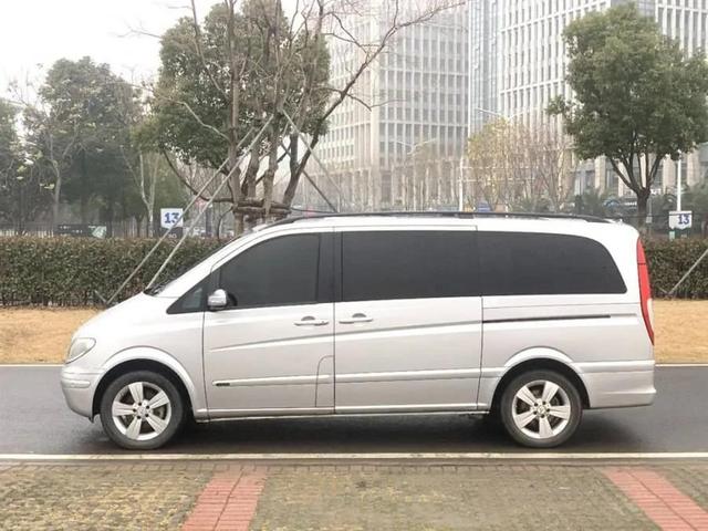 11款奔驰唯雅诺改装房车(改装房车的好底子奔驰维亚诺)(28)