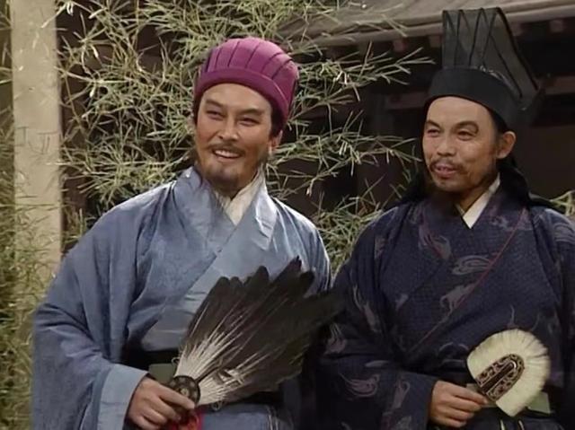 悲痛48小时内五位名人去世（7位名人一个月内相继去世）(7)