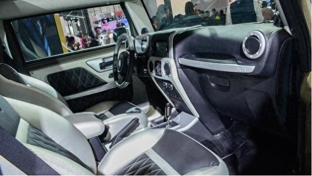 售价1800万：王公子有钱也抢不到的乔治巴顿，完胜装甲车