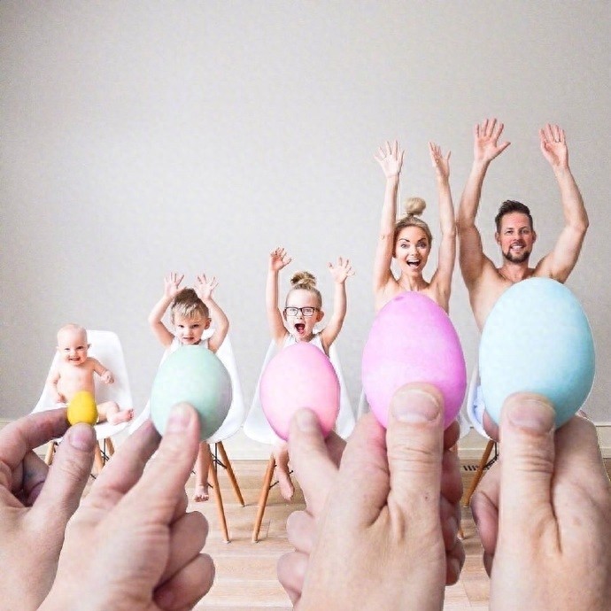 一组超有创意的家庭亲子照，满满的爱