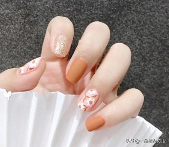 ​分享10款短指甲做也好看的美甲款式第二篇，喜欢记得收藏