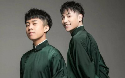 ​27岁张九龄给郭德纲下跪磕头惹争议，网友：刚当上队长就出师不利