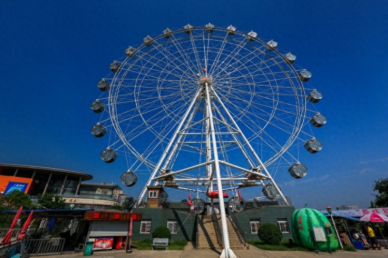 扬州京华城，京彩欢乐世界，中国第一座全生活产业城