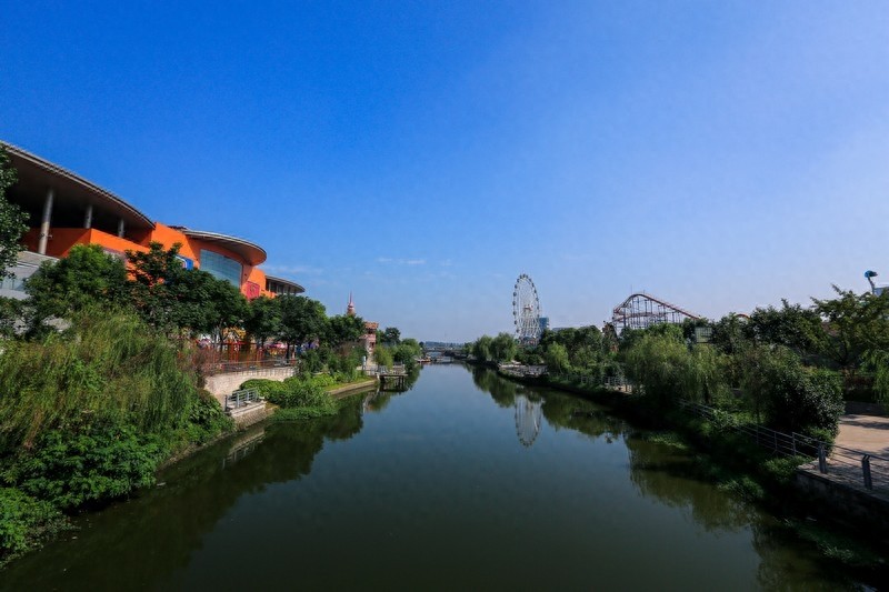 扬州京华城，京彩欢乐世界，中国第一座全生活产业城