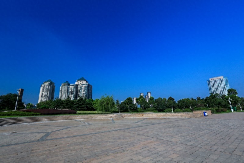 扬州京华城，京彩欢乐世界，中国第一座全生活产业城