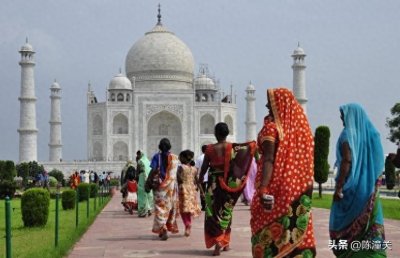 ​印度、巴基斯坦，人口、面积、军事、GDP、资源等各方面比较