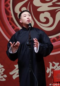 ​烧饼：德云社副总背后的成长与担当