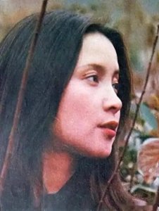 ​张伟欣:光影中的优雅传奇