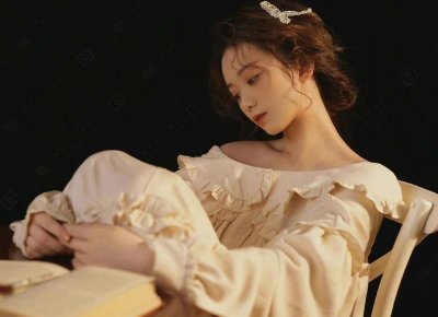 ​曾志伟结婚，曾志伟儿子曾国祥与女友正式注册结婚