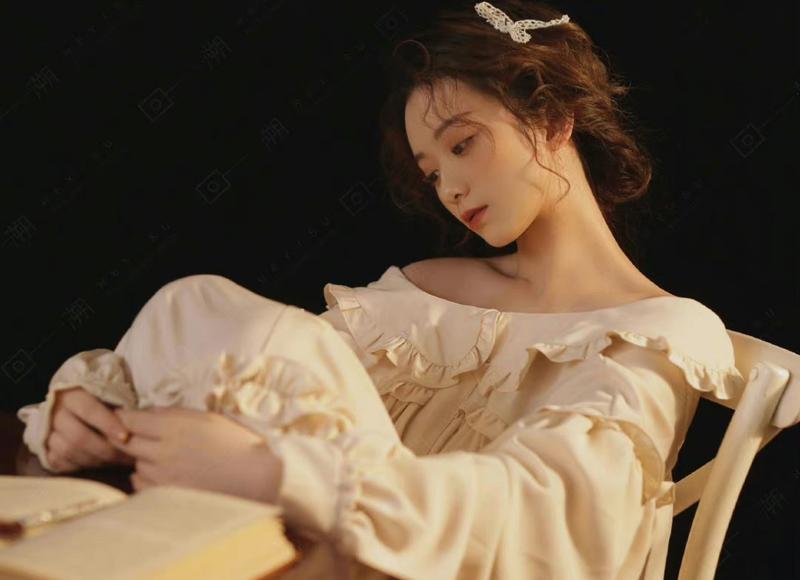 曾志伟结婚，曾志伟儿子曾国祥与女友正式注册结婚