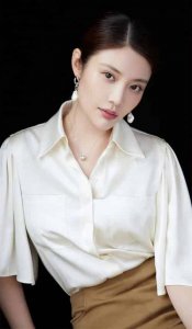 ​徐冬冬（中国内地女演员、歌手）