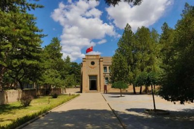 ​杨家岭革命旧址：殷殷嘱托记心间 红色基因代代传