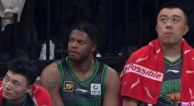 ​又签新大外！杨鸣憋大招，签前广厦外援奥利弗，全力冲刺前四名！