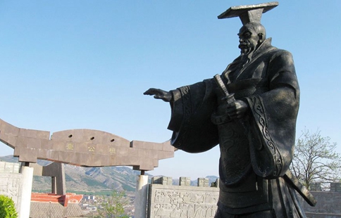 齐桓公为什么是初秋五霸之首?它是如何称霸的? 齐桓公为什么是初秋五霸之首?它是如何称霸的?