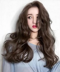 ​职场专属微潮发色之黑茶发色