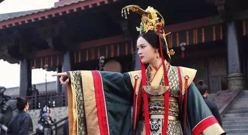 历史秦宣太后与义渠王之间有关系吗？是什么关系？  1