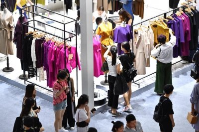 ​百荣十五年寻蝶变，“承包”你的生活