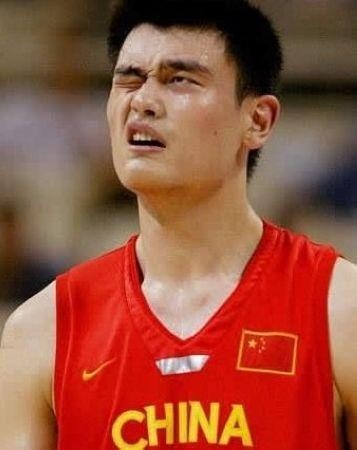 姚明搞笑表情包 不是黑土姚，祝您新年快乐！