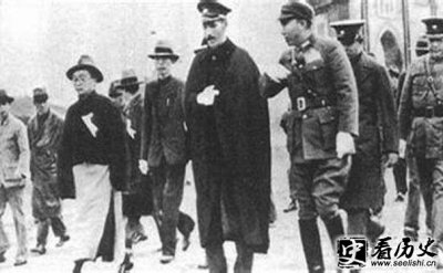 ​西安事变爆发的历史原因及背景 西安事变的结局及历史意义