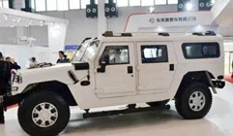 售价88万的民用版东风猛士!路虎、陆巡可以歇菜了